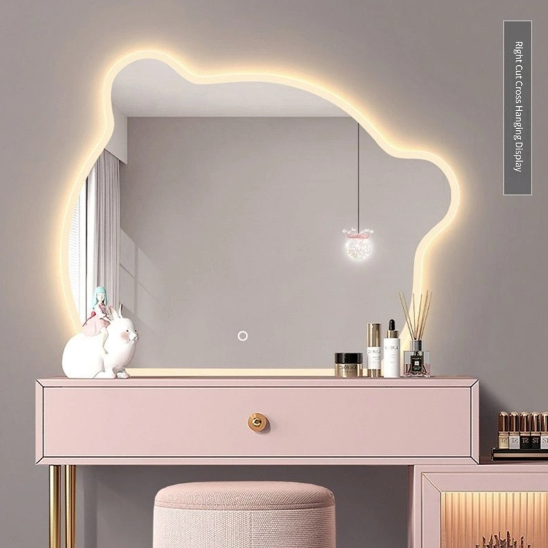 Beer Touchscreen Golfspiegel Toilet Slaapkamer Creatieve onregelmatige heterotypische make-up make-upspiegel